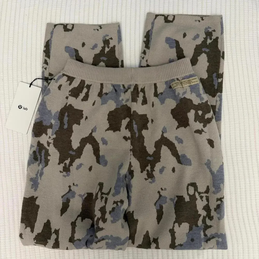 NWT LULULEMON LAB *Rare Merino Wool Knit High Rise Slouch Pant in Multi Size M - Picture 5 of 9